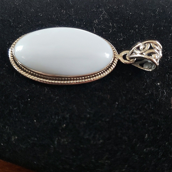 Angelite Pendant - Picture 3 of 5